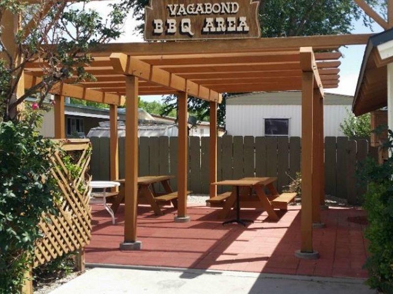 Vagabond Inn Bishop Exterior photo