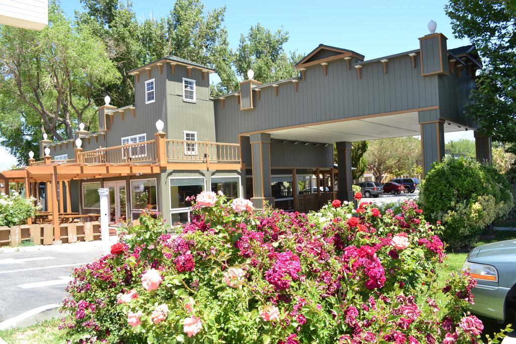 Vagabond Inn Bishop Exterior photo