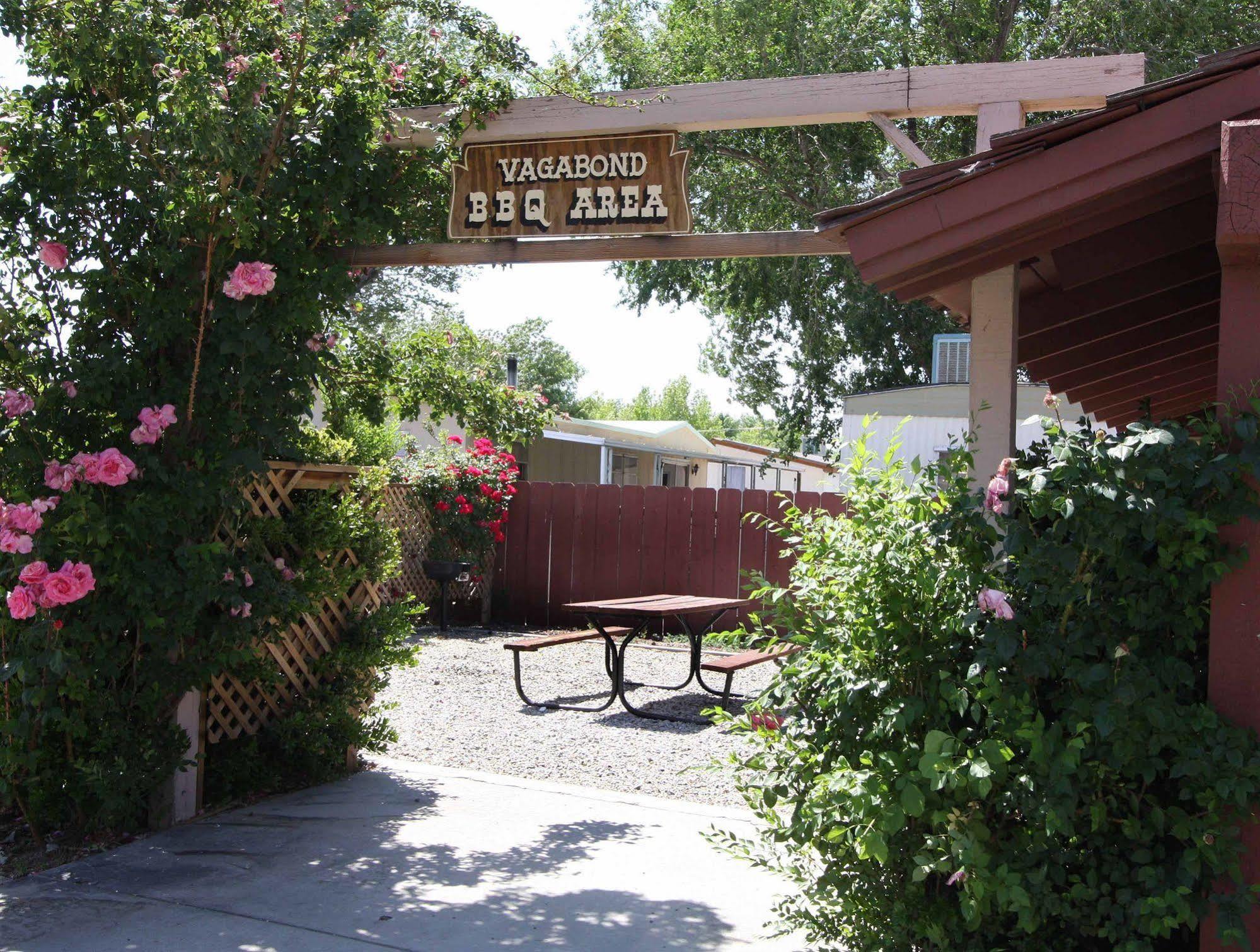 Vagabond Inn Bishop Exterior photo