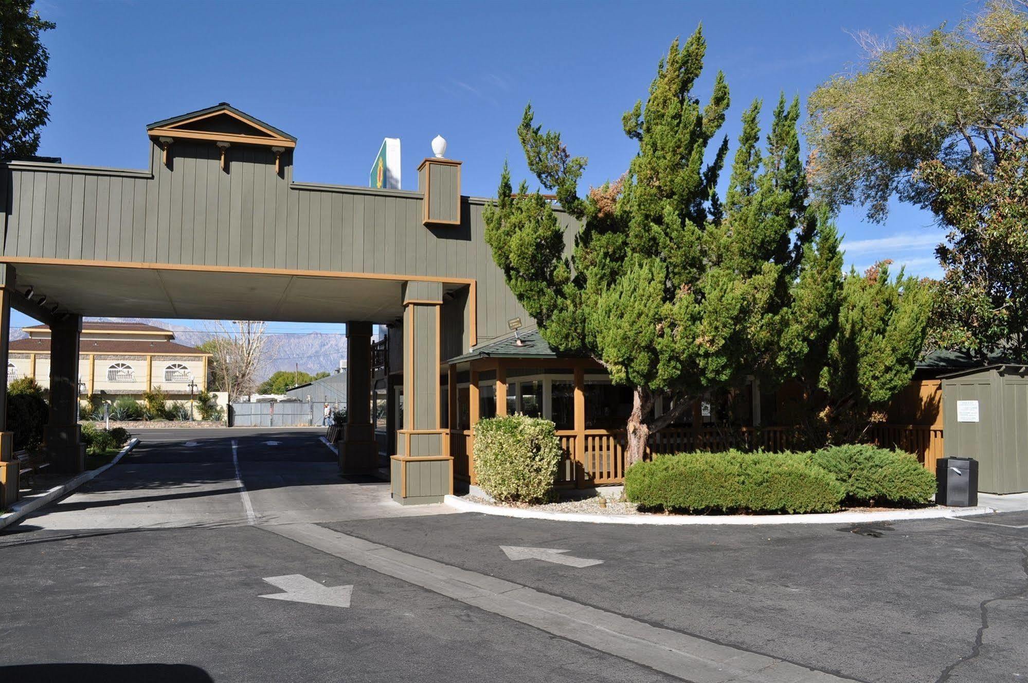 Vagabond Inn Bishop Exterior photo