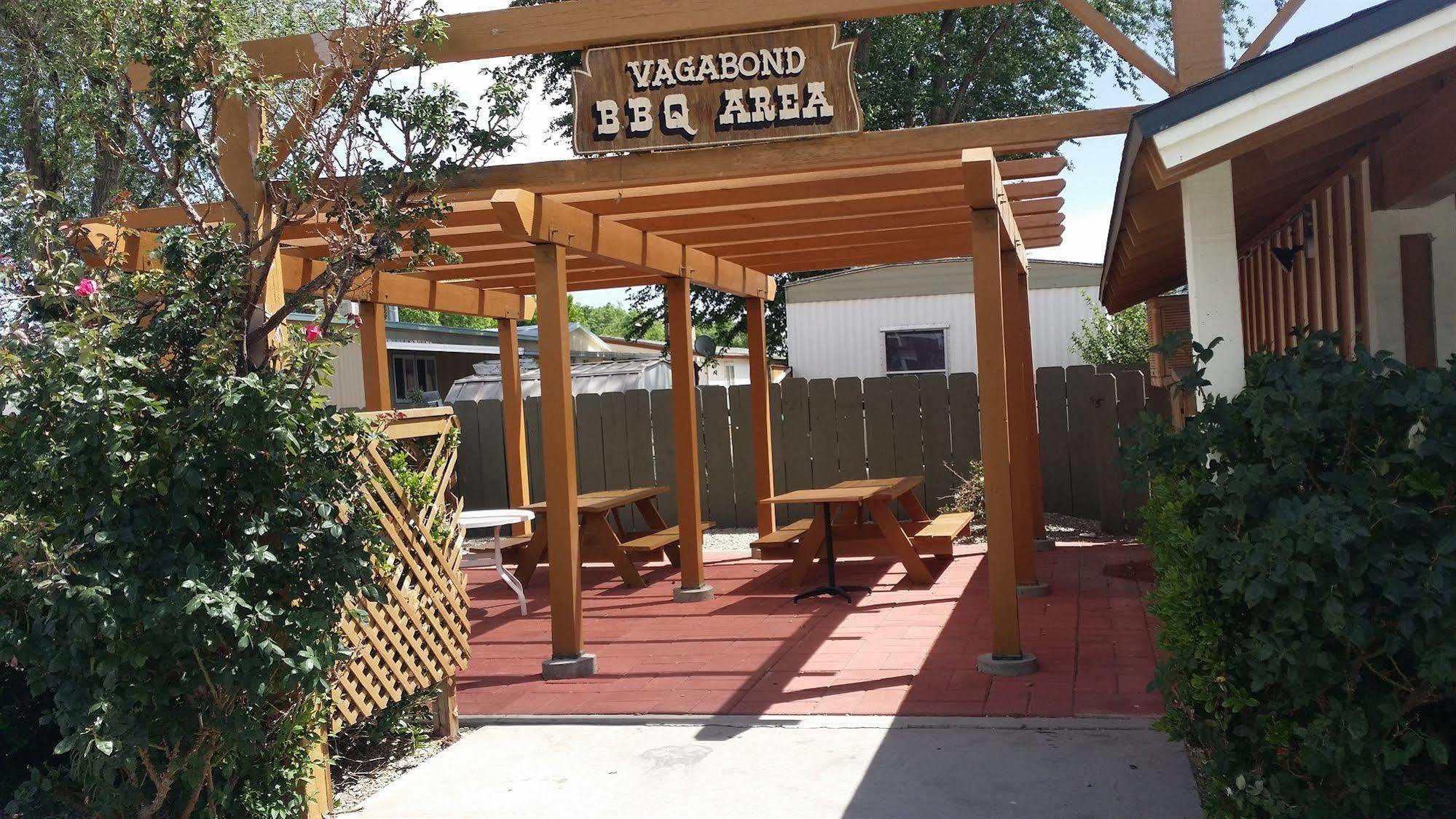 Vagabond Inn Bishop Exterior photo